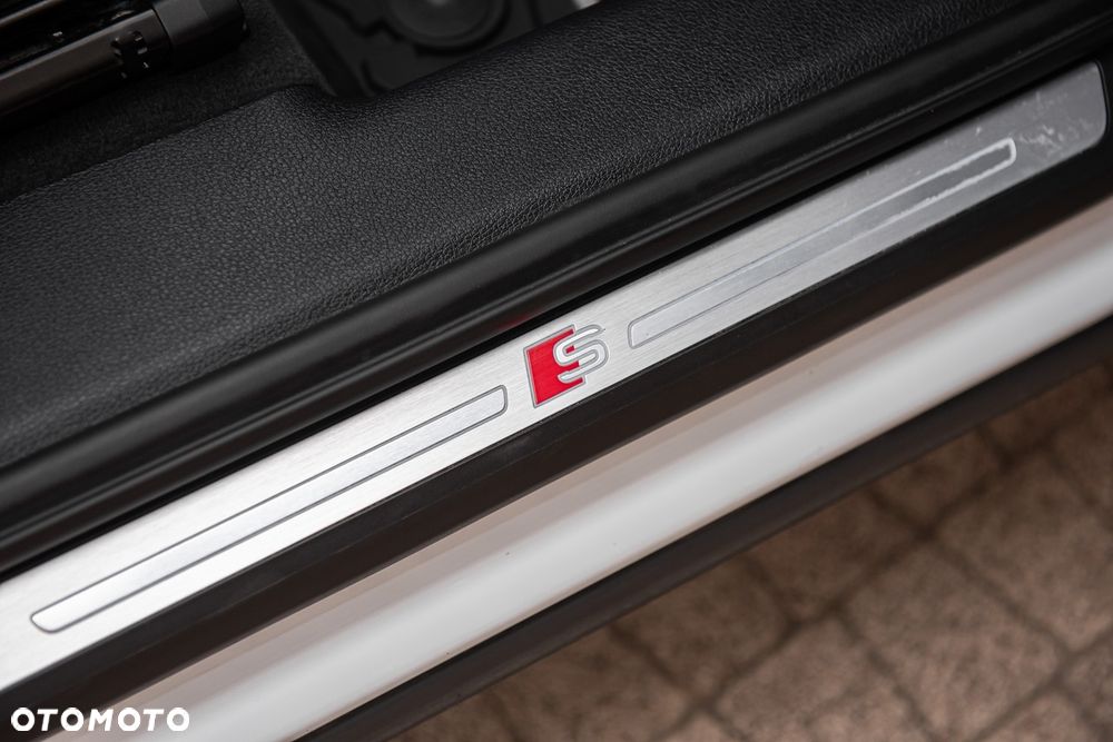 Audi Q3 40 TFSI Quattro S tronic - 34