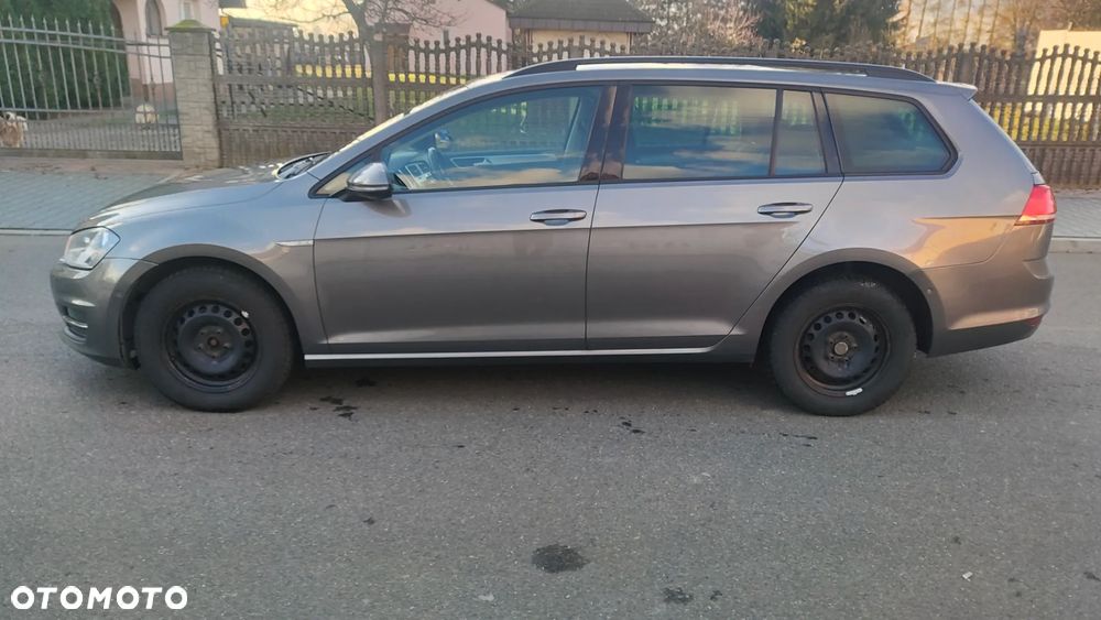 Volkswagen Golf Variant ver-2-0-bluetdi-dsg-cup - 16