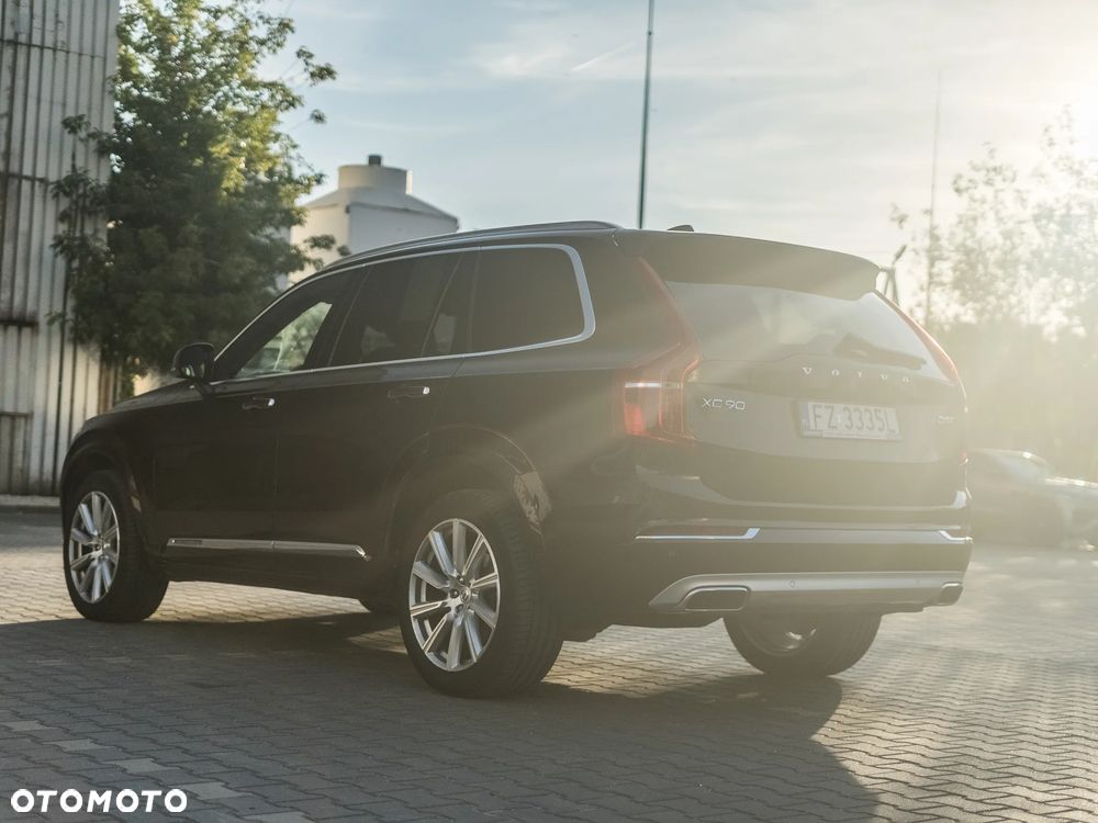 Volvo XC 90 D5 SCR AWD Inscription 7os - 7