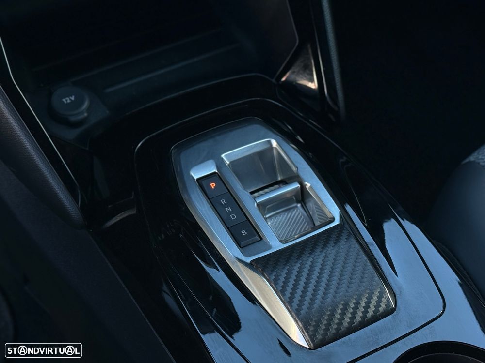Peugeot e-2008 54 kWh Allure - 14