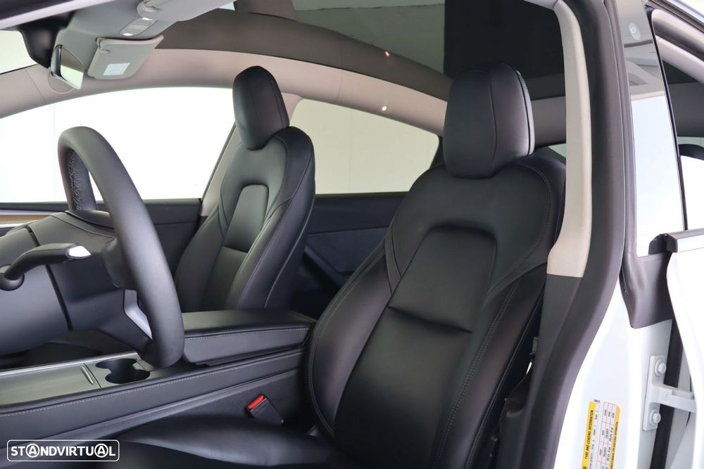 Tesla Model Y Long Range Tração Integral - 39