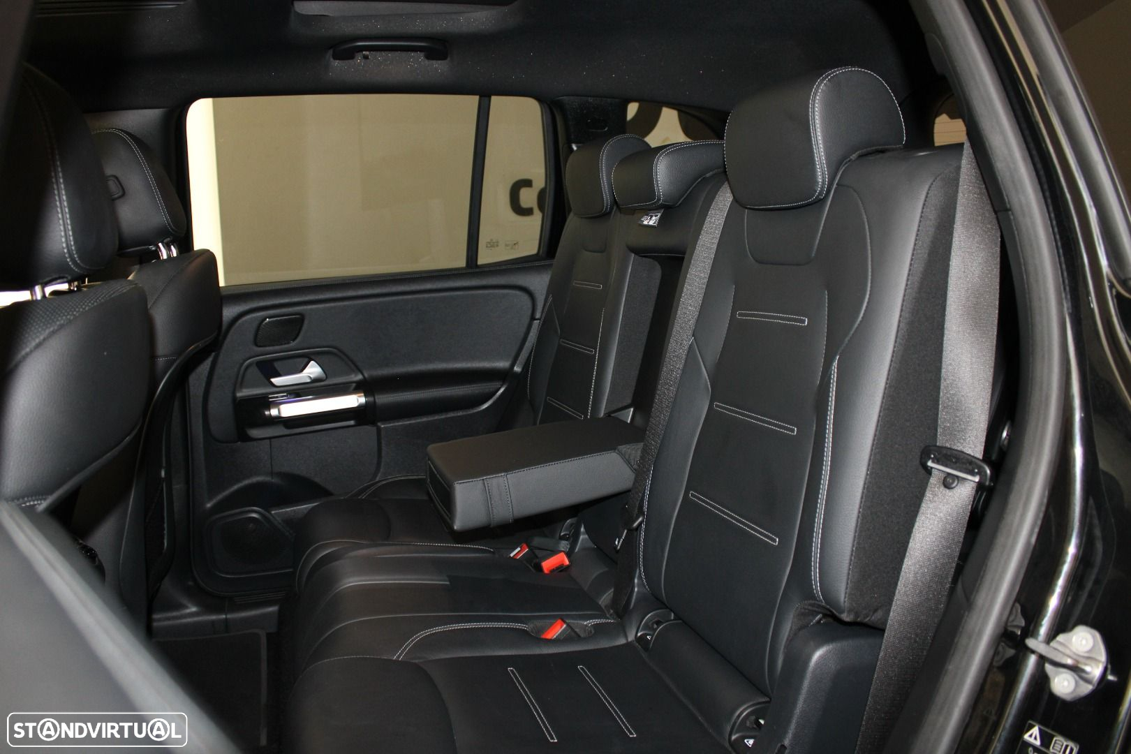 Mercedes-Benz EQB 350 4Matic AMG Line - 37