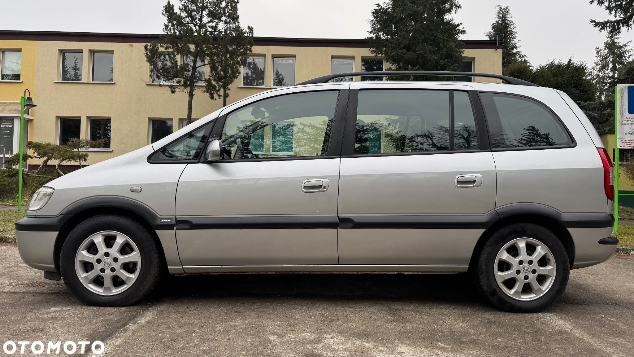 Opel Zafira 1.6 16V Comfort - 5