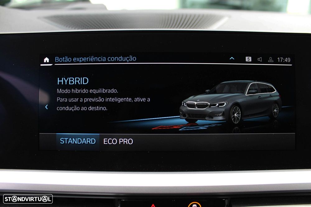 BMW 330 e Touring Auto - 21