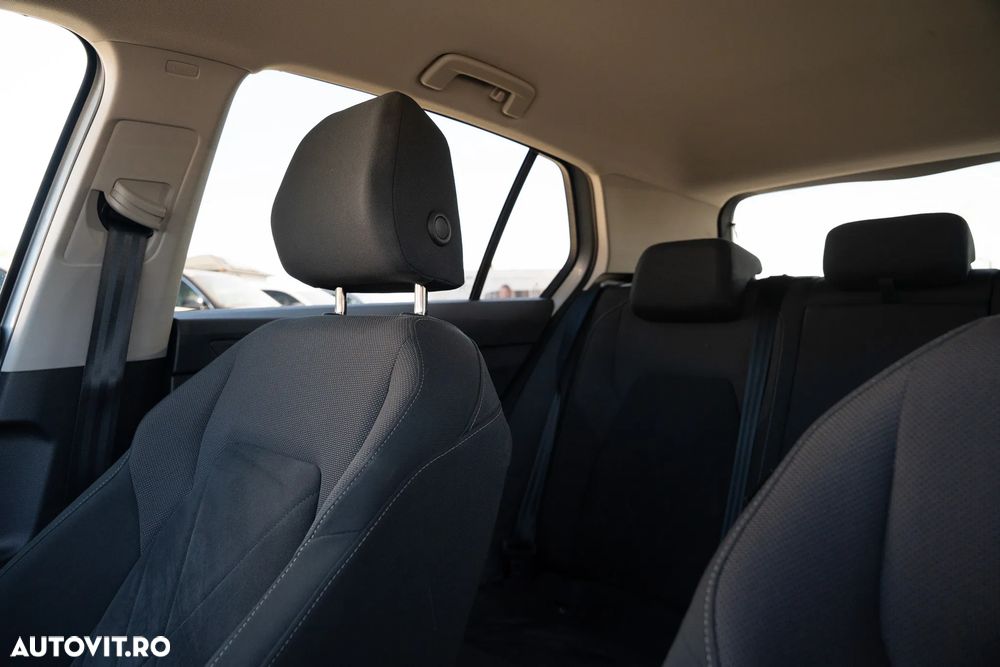 Volkswagen Golf 1.0 eTSI MHEV 110CP DSG Life - 26
