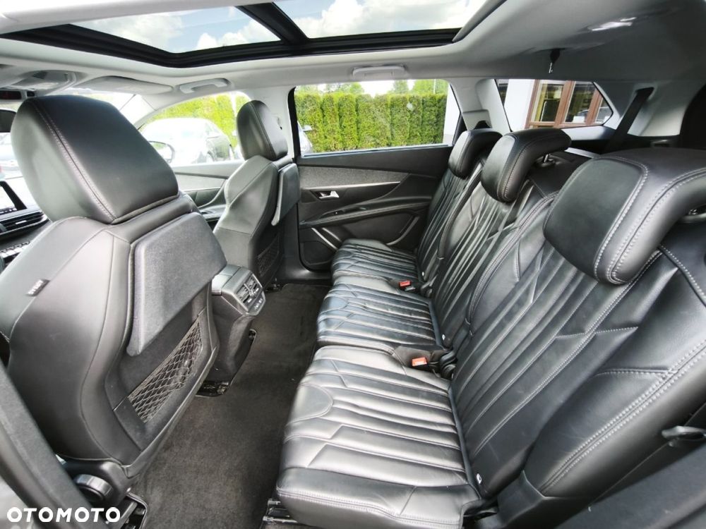 Peugeot 5008 - 15