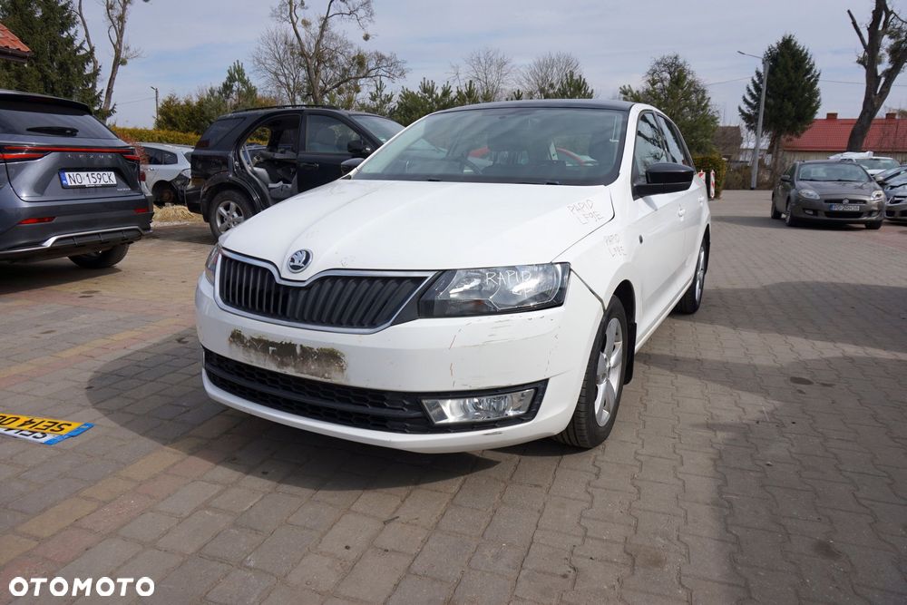 SKODA RAPID NH3 HB 2014 LF9E 1.2 TSI CBZA 86KM MFX BIAŁY na części - 1