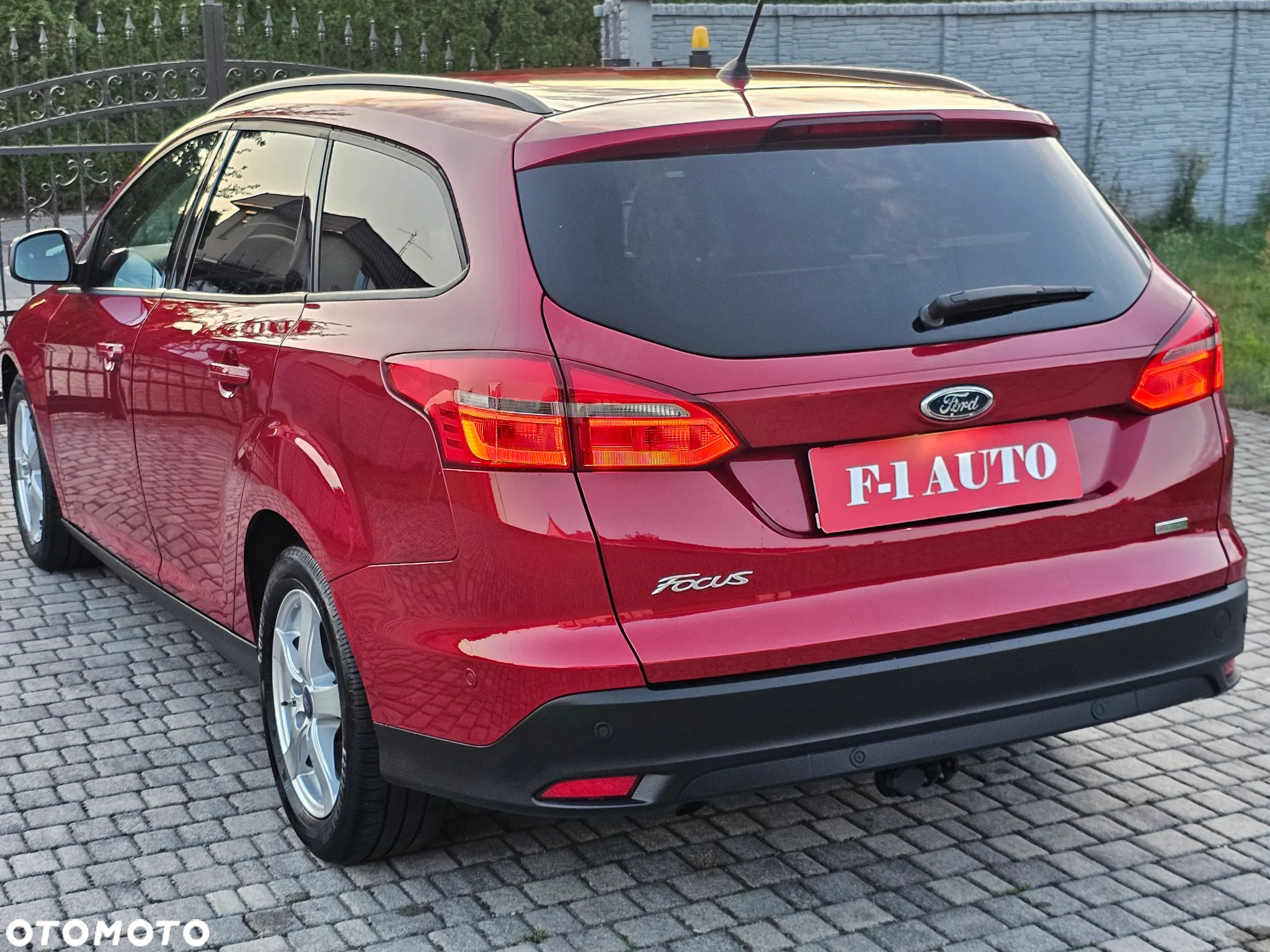 Ford Focus Turnier 1.0 EcoBoost Start-Stopp-System ACTIVE X - 9