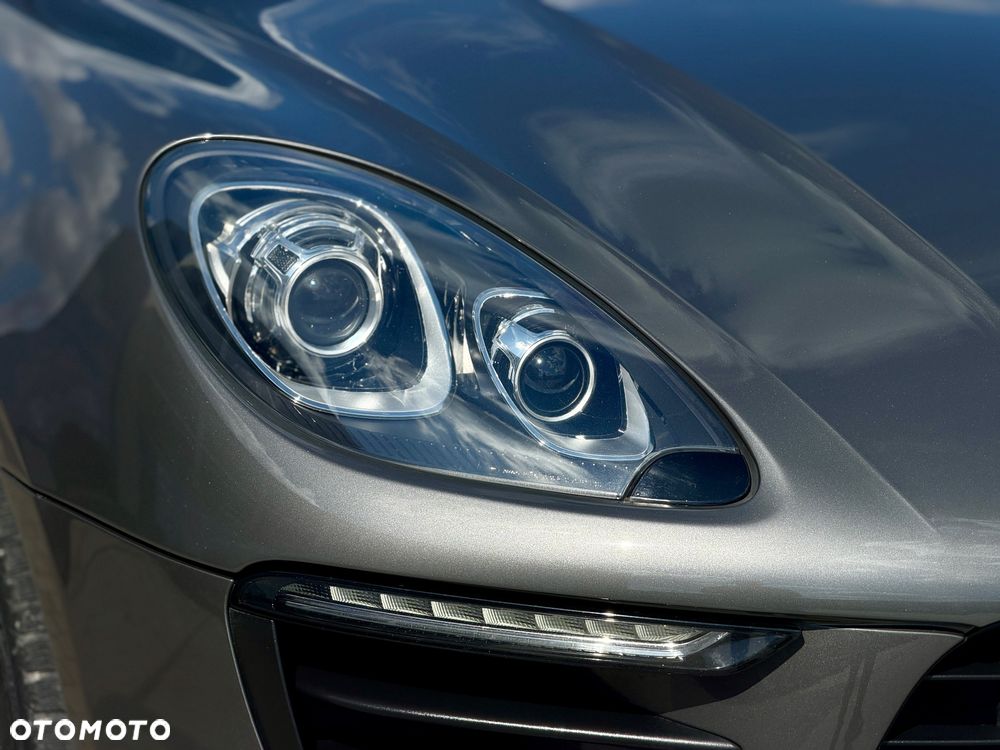 Porsche Macan - 15