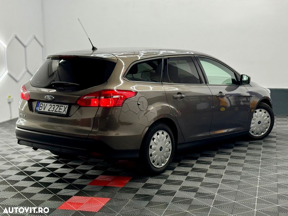 Ford Focus 1.5 TDCi Titanium - 3