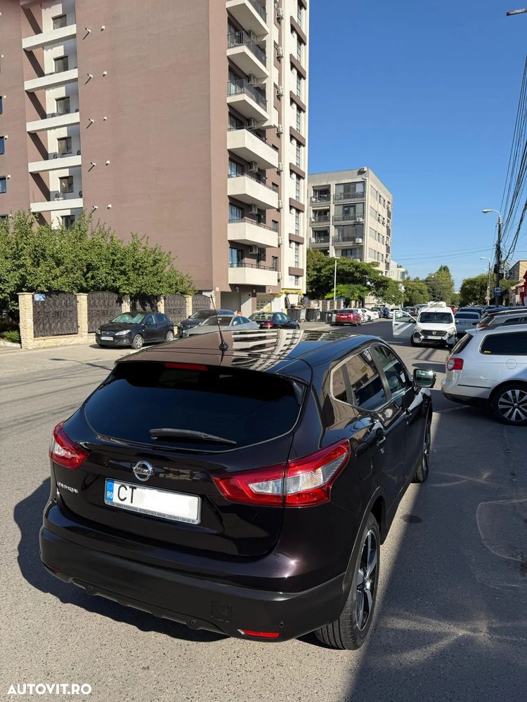 Nissan Qashqai 1.5 DCI Start/Stop N-Connecta - 2