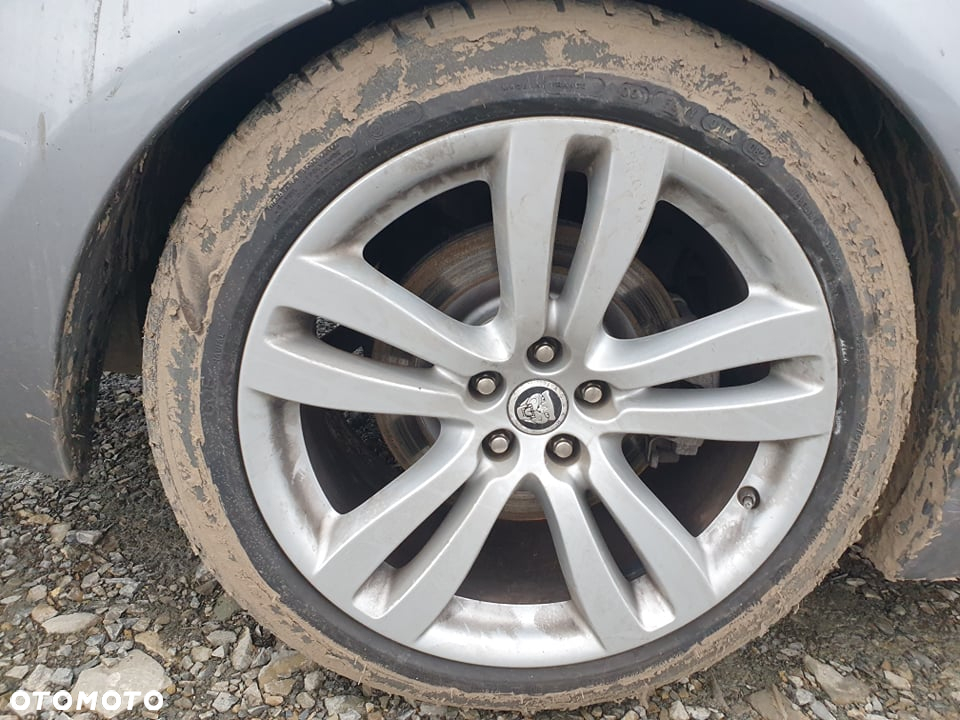Jaguar XJ 3.0 D V6 Luxury - 14