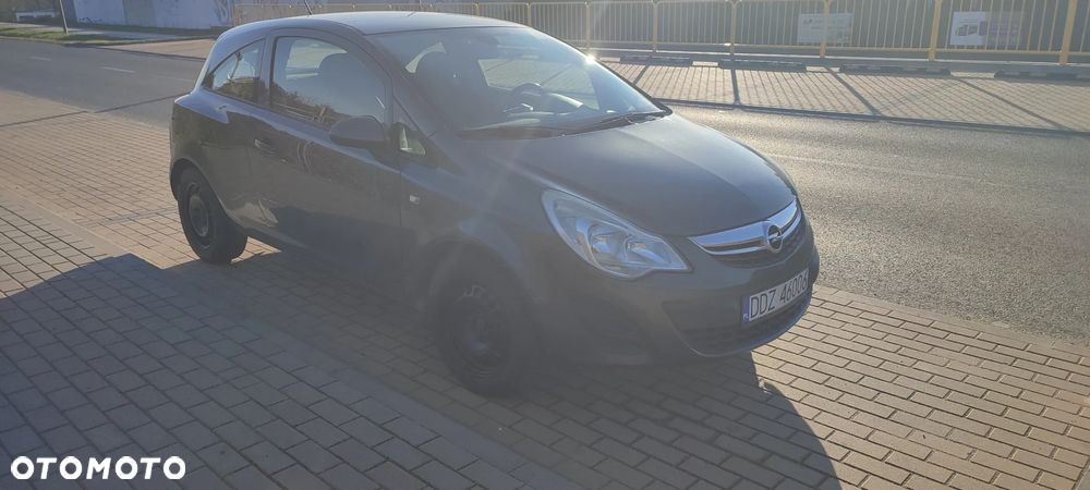 Opel Corsa - 3