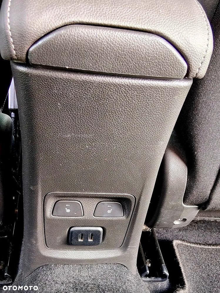 Opel Astra 1.4 Turbo Innovation - 23