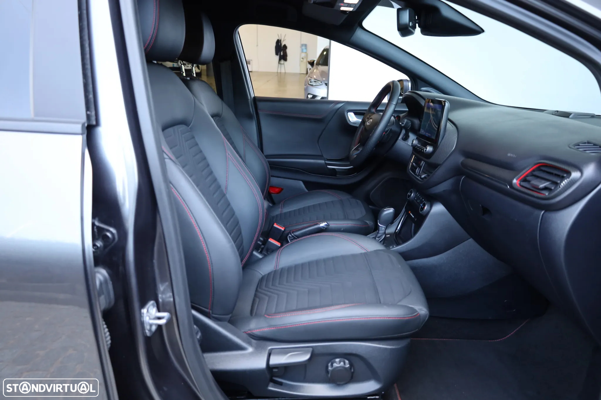 Ford Puma 1.0 EcoBoost MHEV ST-Line Aut. - 38