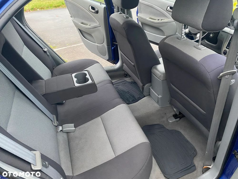 Chevrolet Lacetti 1.8 Platinum - 12