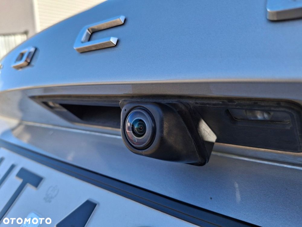 Ford Focus 1.0 EcoBoost mHEV ST-Line X - 26