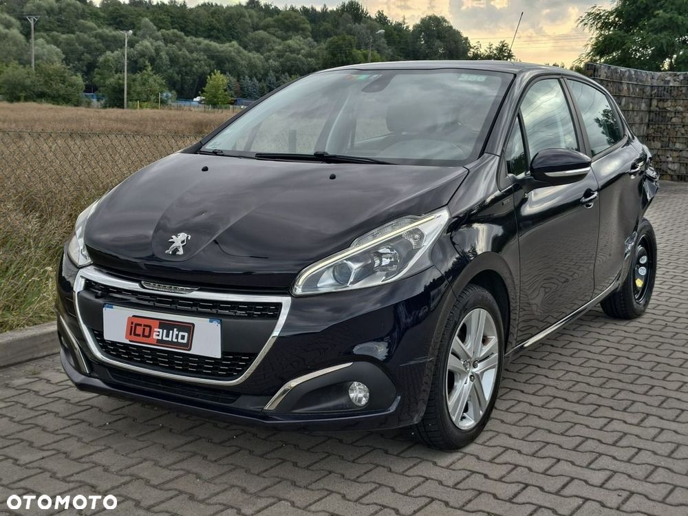 Peugeot 208 - 3