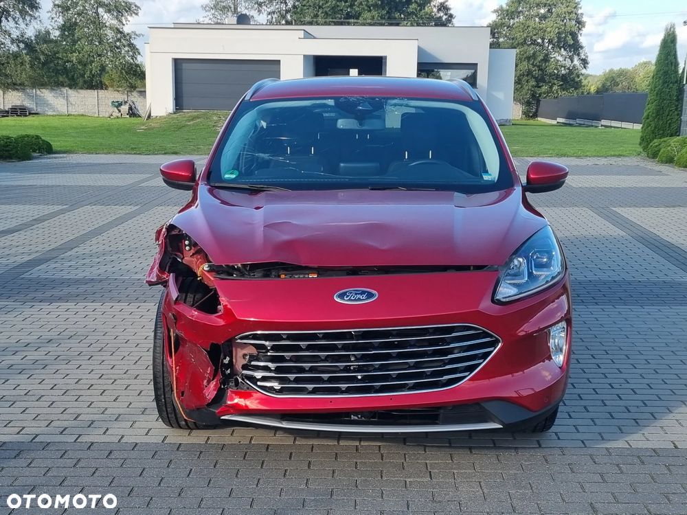 Ford Kuga 1.5 EcoBoost TITANIUM - 3
