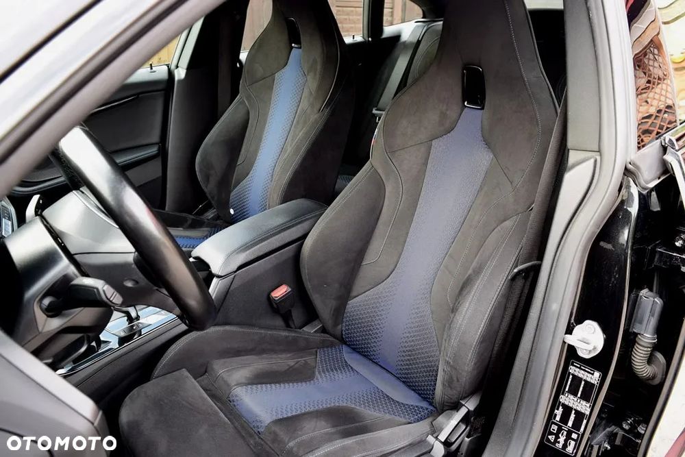 BMW Seria 2 220d xDrive M Sport - 27
