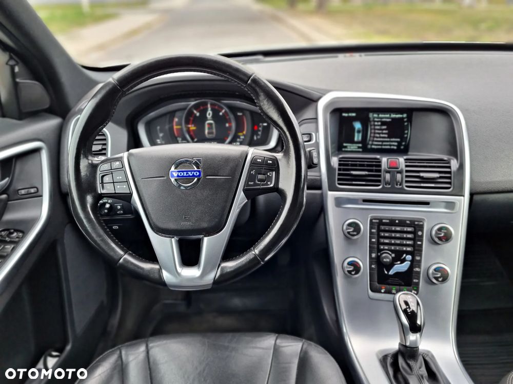 Volvo XC 60 D4 Drive-E Summum - 13