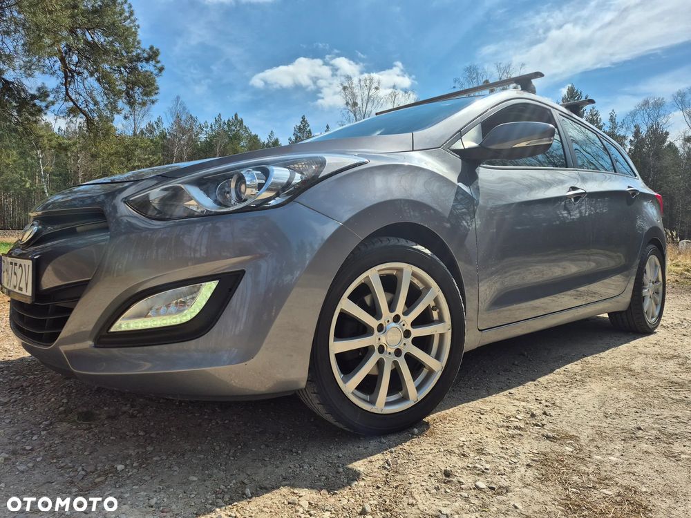 Hyundai i30 i30cw 1.4 CRDi Advantage - 2