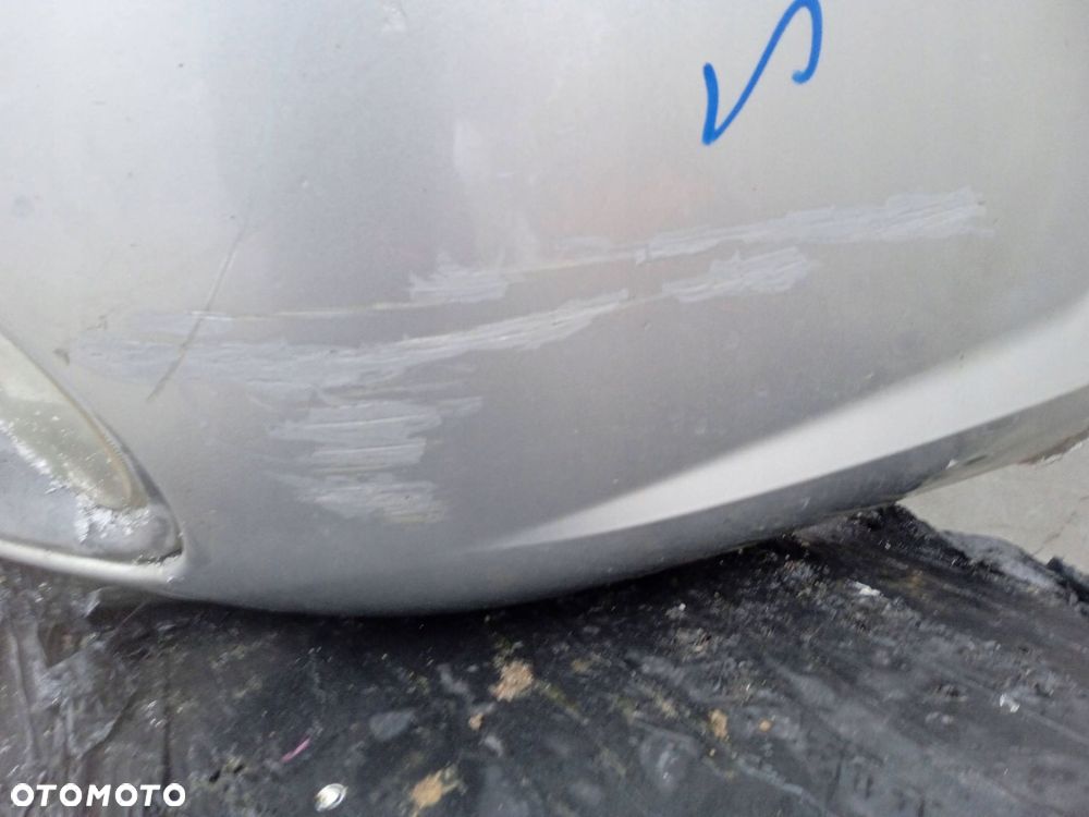 Zderzak Przedni Przód Kia Carens Ii C5 - 6