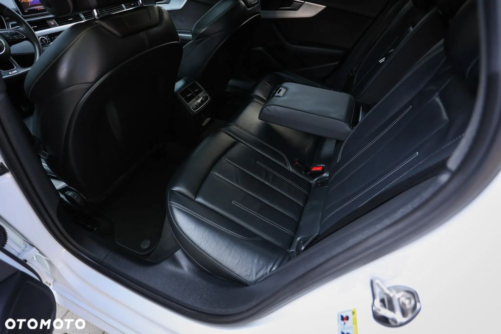 Audi A4 Avant 40 TDI quattro S tronic S line - 19