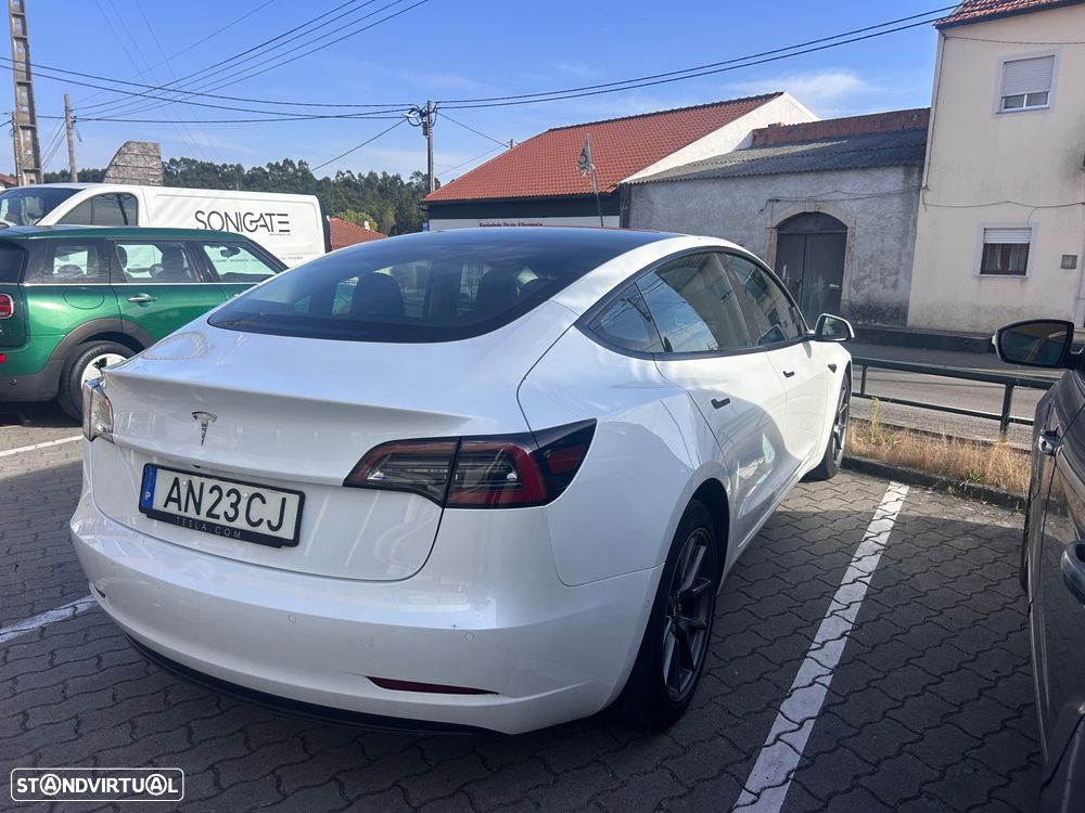 Tesla Model 3 - 2