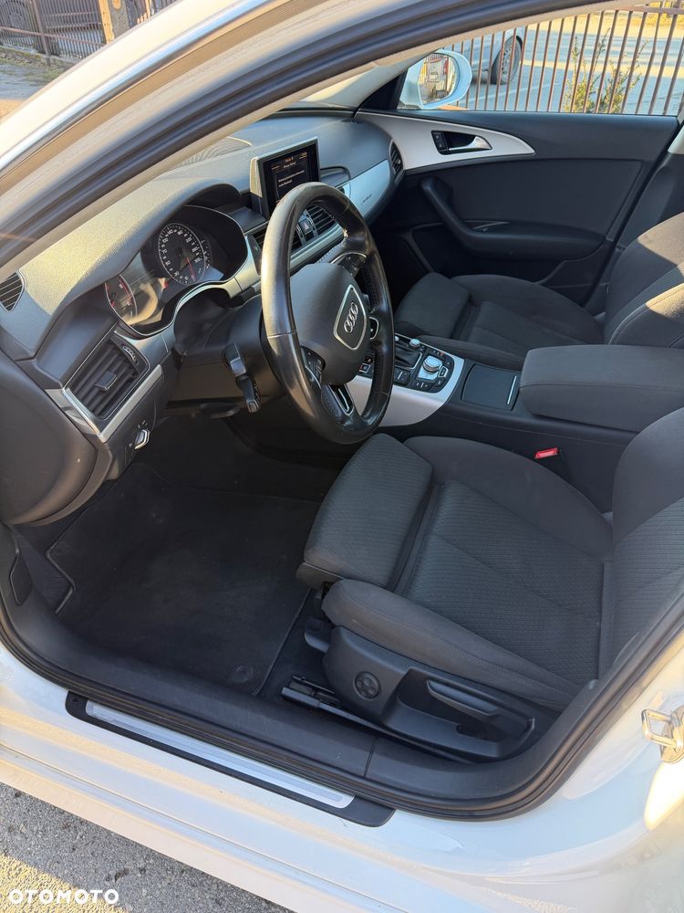 Audi A6 Avant 2.0 TDI quattro S tronic - 27