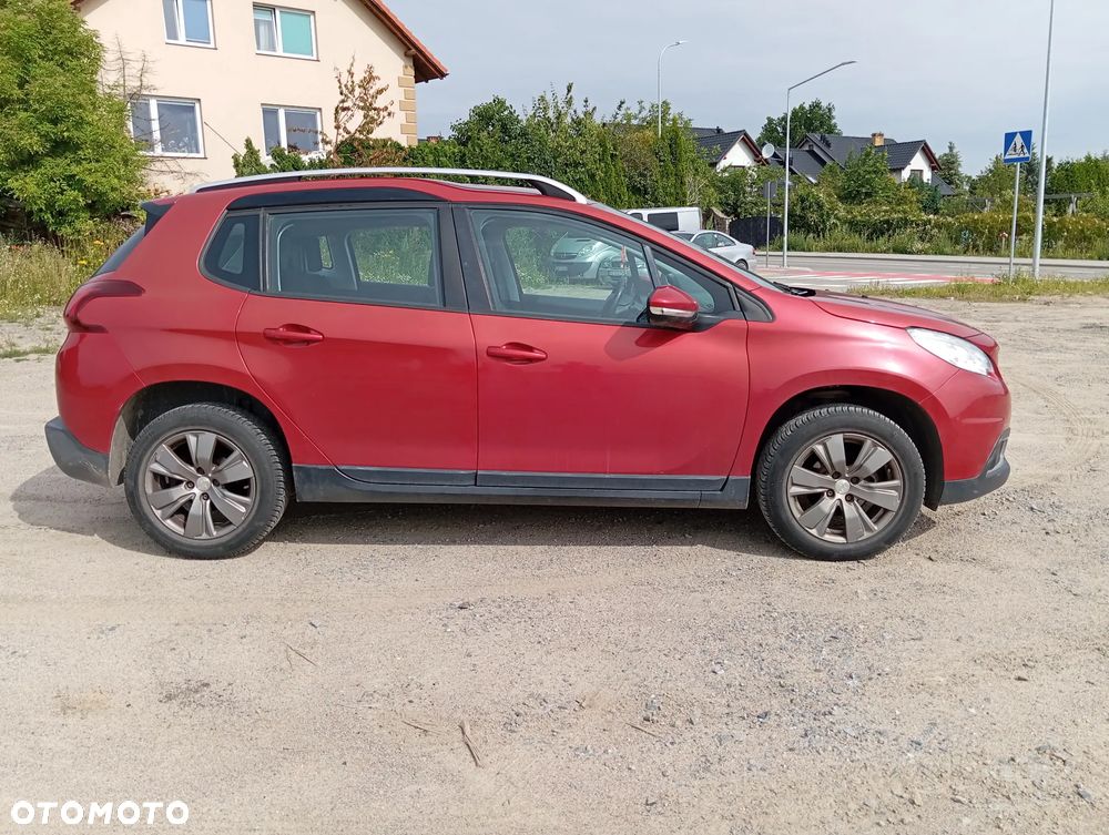 Peugeot 2008 1.2 Pure Tech Active EU6 - 7