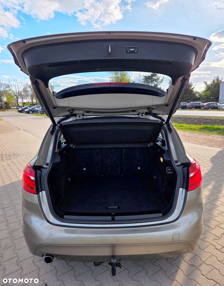 BMW Seria 2 218i Luxury Line - 13