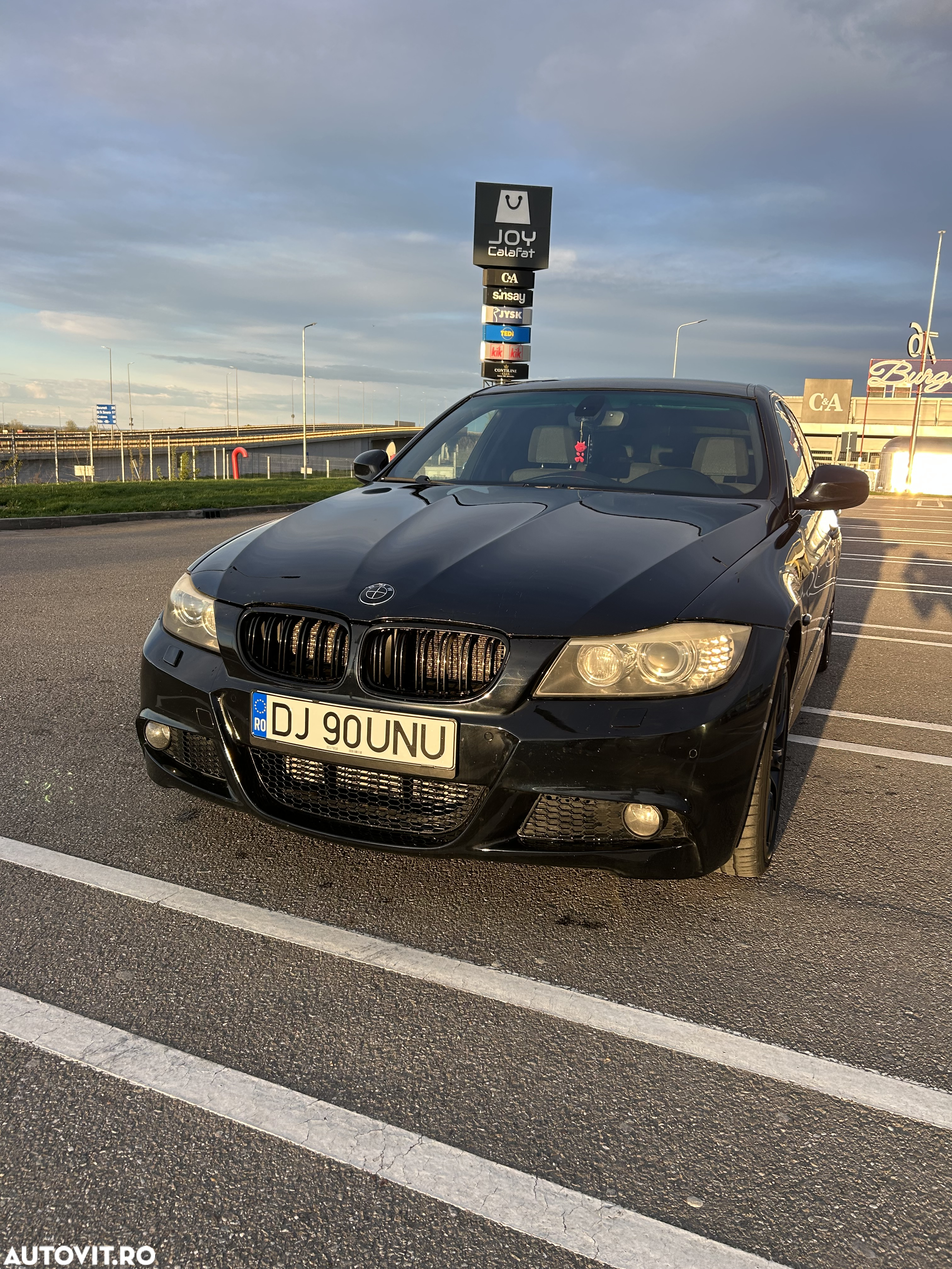 BMW Seria 3 320d xDrive DPF Touring Aut. - 19