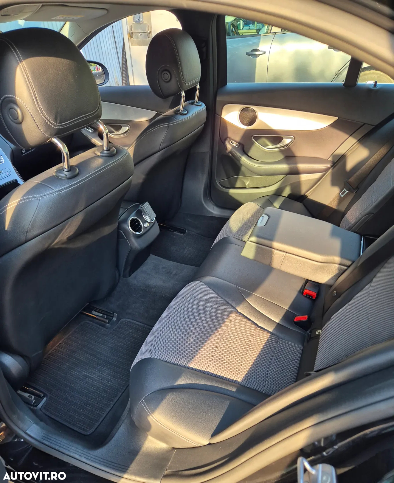 Mercedes-Benz C 180 9G-TRONIC - 9