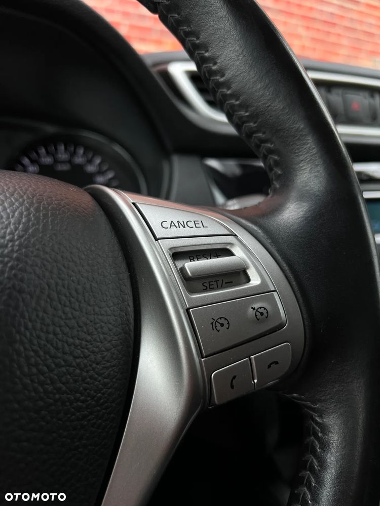 Nissan Qashqai - 30