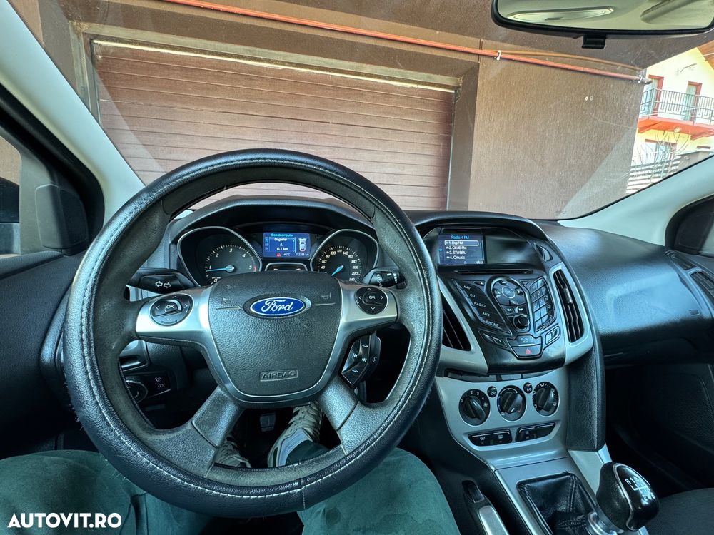 Ford Focus - 4