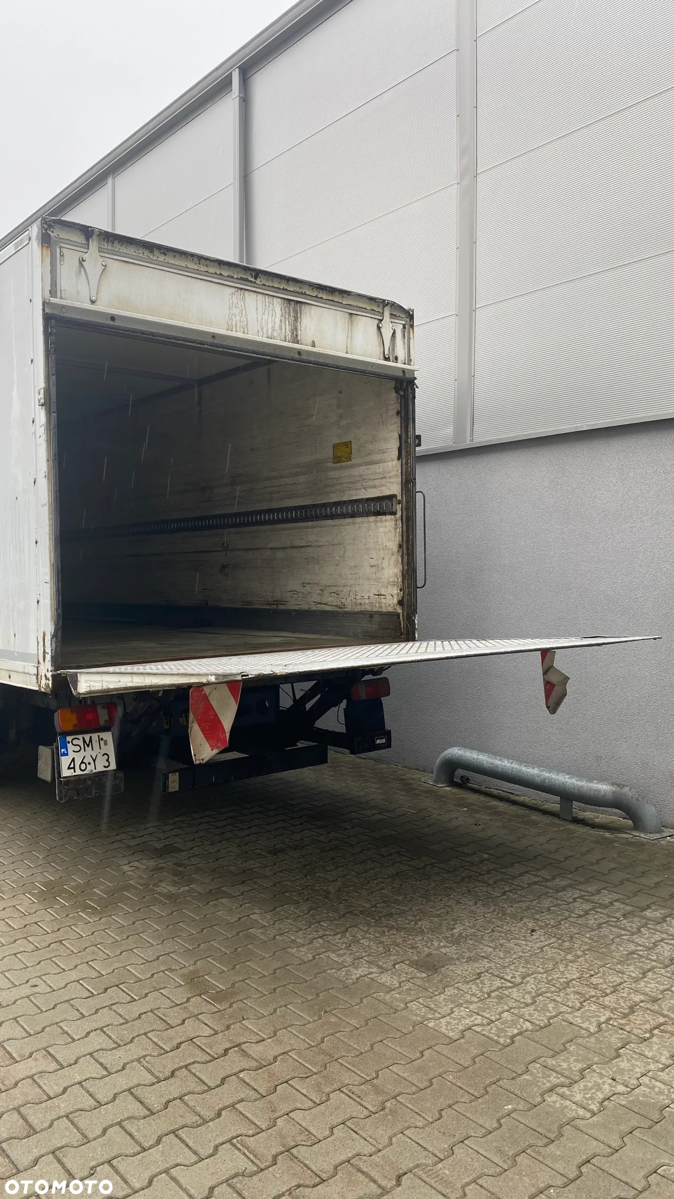 Mercedes-Benz atego - 11
