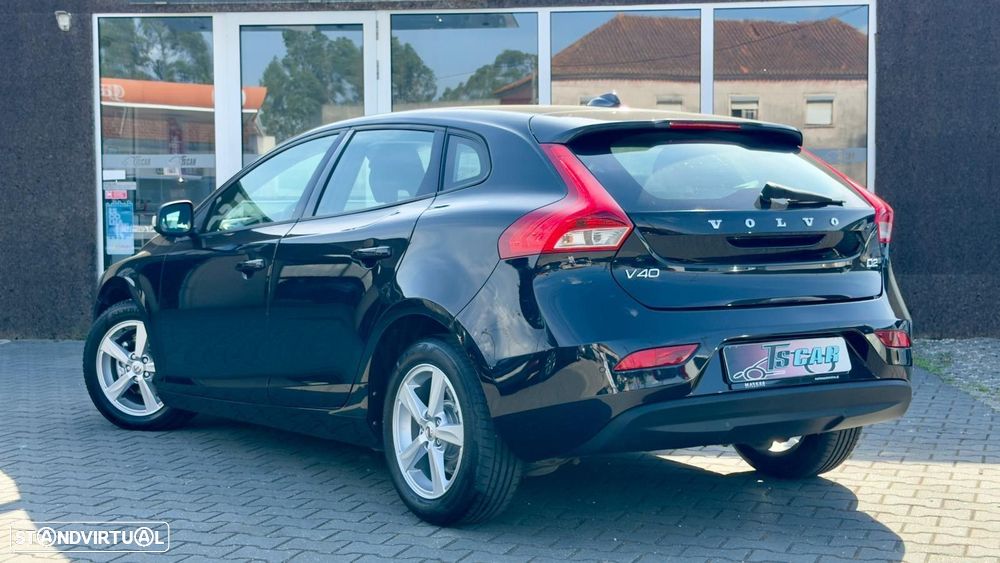 Volvo V40 - 4