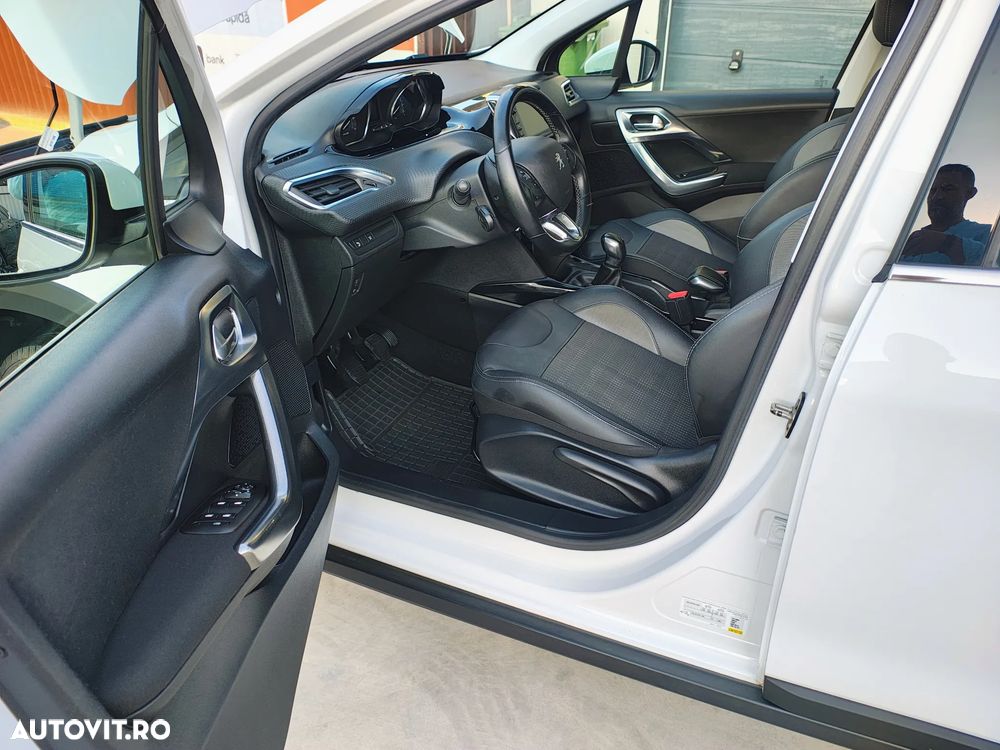 Peugeot 2008 PureTech 110 Stop&Start Allure - 7