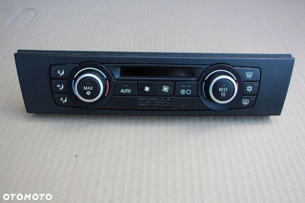 Panel nawiewu klimatyzacji BMW e90 e91 e92 e93 e81 e82 e87 e88 9119686 - 1