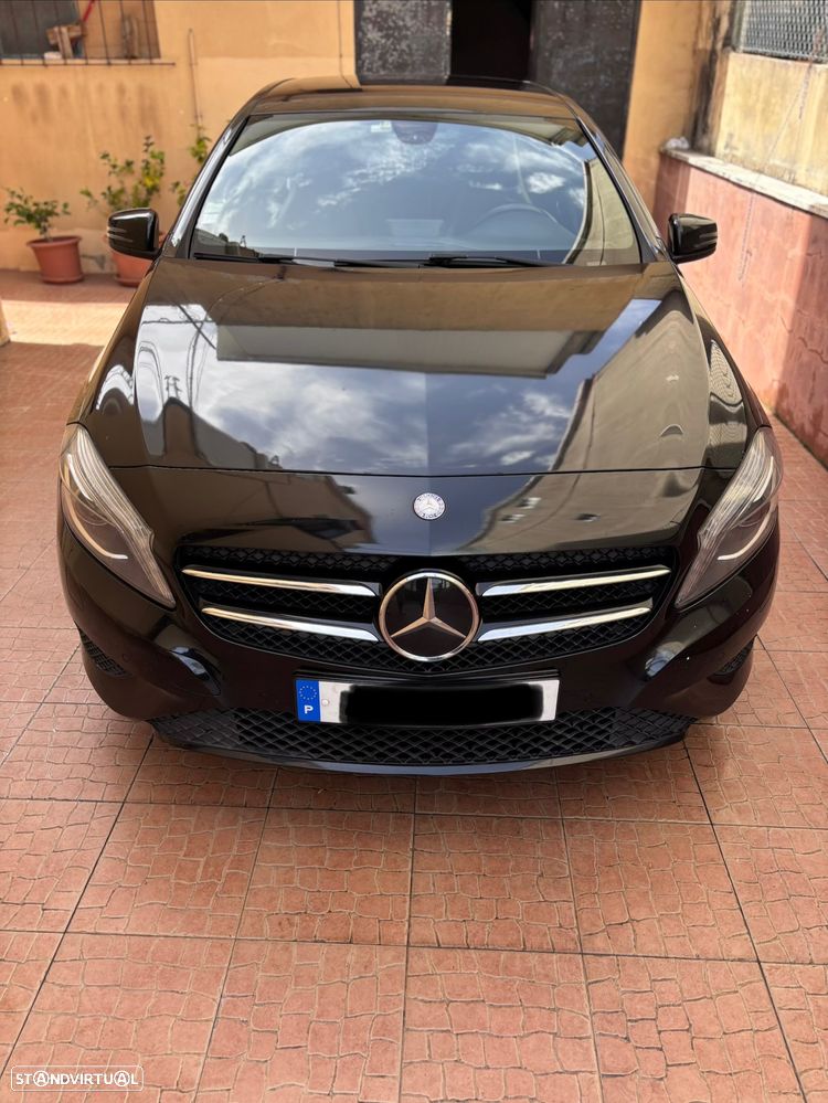 Mercedes-Benz A 180 CDI (BlueEFFICIENCY) - 1