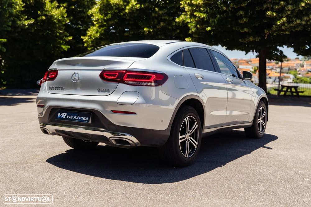 Mercedes-Benz GLC 300 e Coupe 4Matic - 5