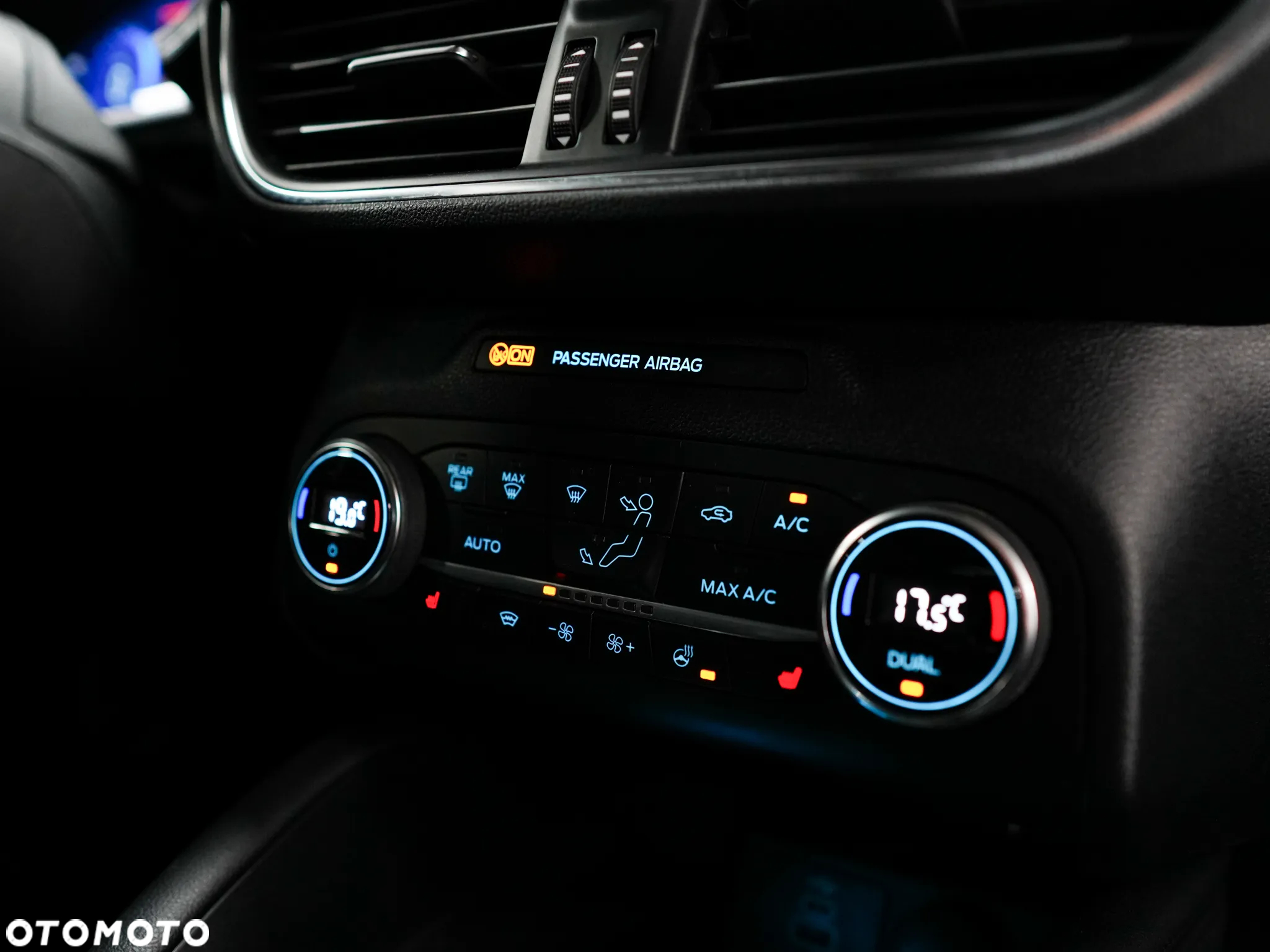 Ford Kuga - 35