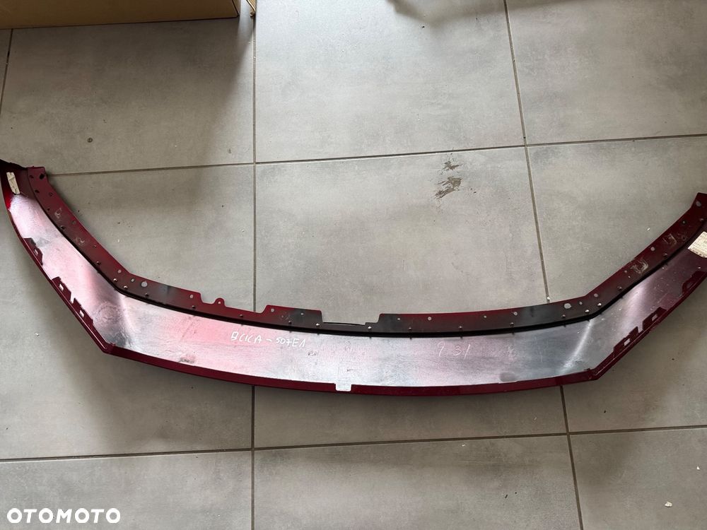 Mazda 3 BCKA atrapa listwa nosek przód - 3