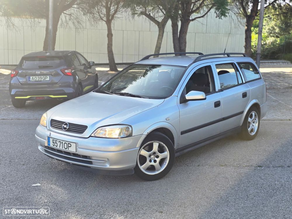 Opel Astra Caravan 2.0 DTi Club - 3