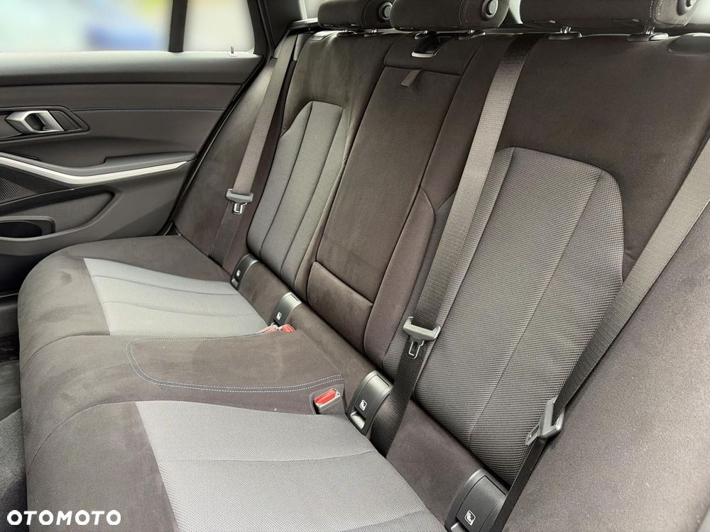 BMW Seria 3 - 9