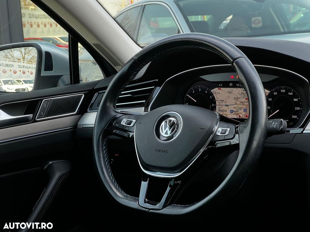 Volkswagen Passat - 9
