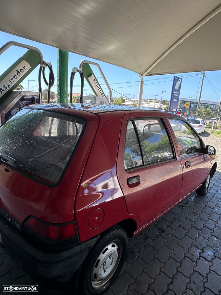 Renault Clio 1.1 RL - 4