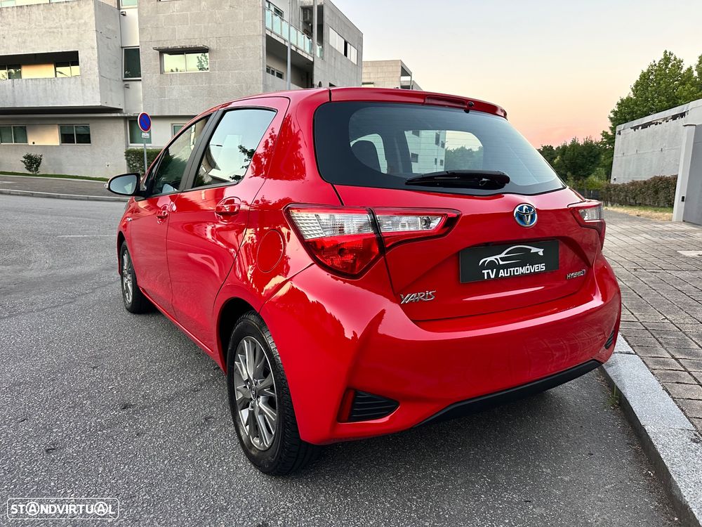 Toyota Yaris 1.5 HSD Active - 8