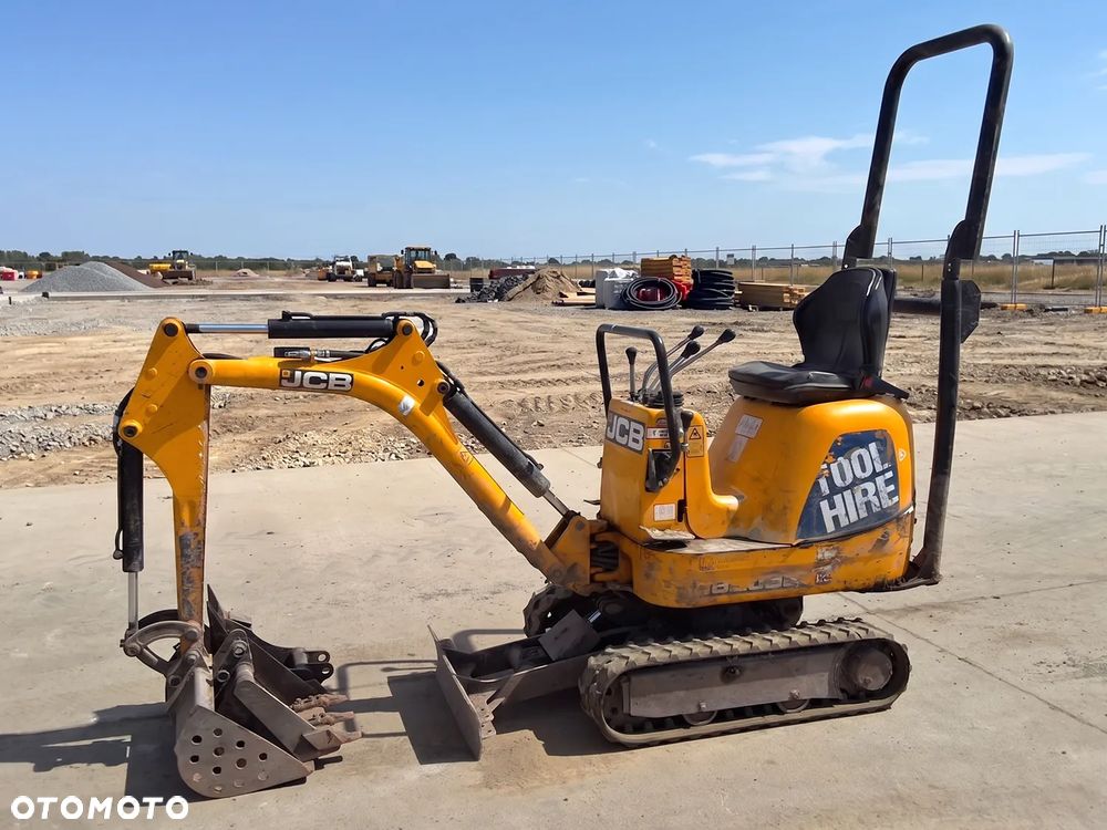 JCB 8008 CTS Micro - 1